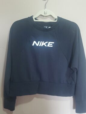 Nike Black Crewneck Cropped Sweatshirt with White Logo Size Small